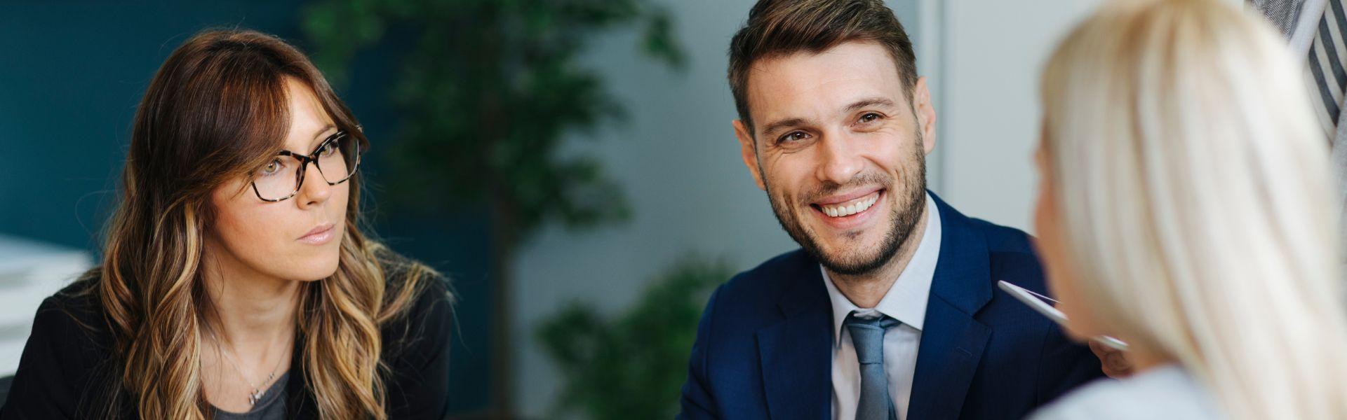 Steuerberater erhält Feedback